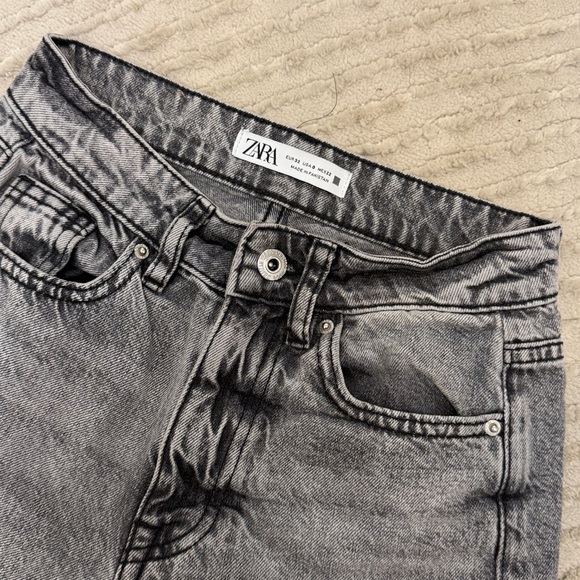 Zara Grey Faded Wash Wide Leg Jeans - Picture 3 of 5